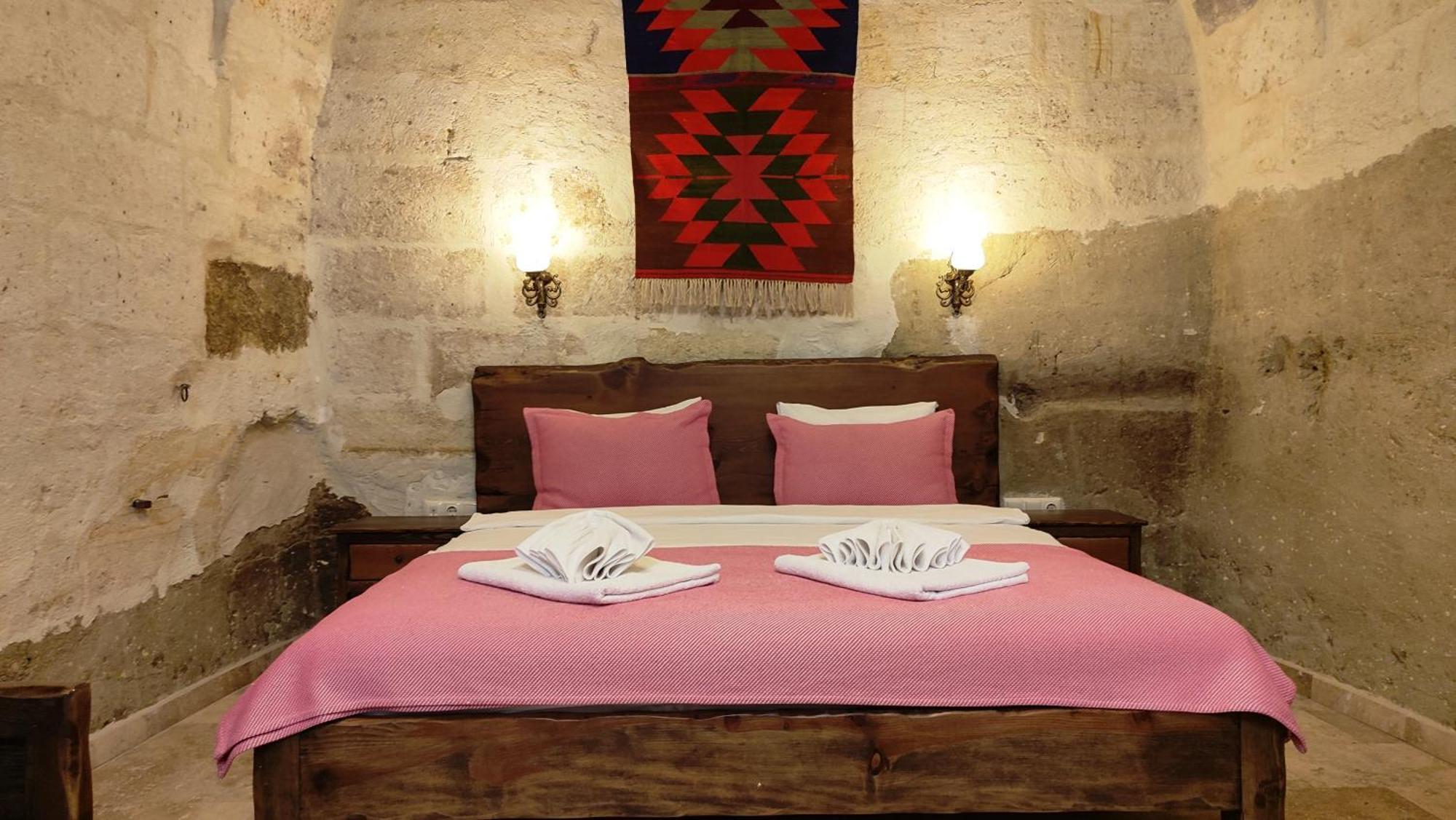 Armesos Cave Hotel Ürgüp Ngoại thất bức ảnh