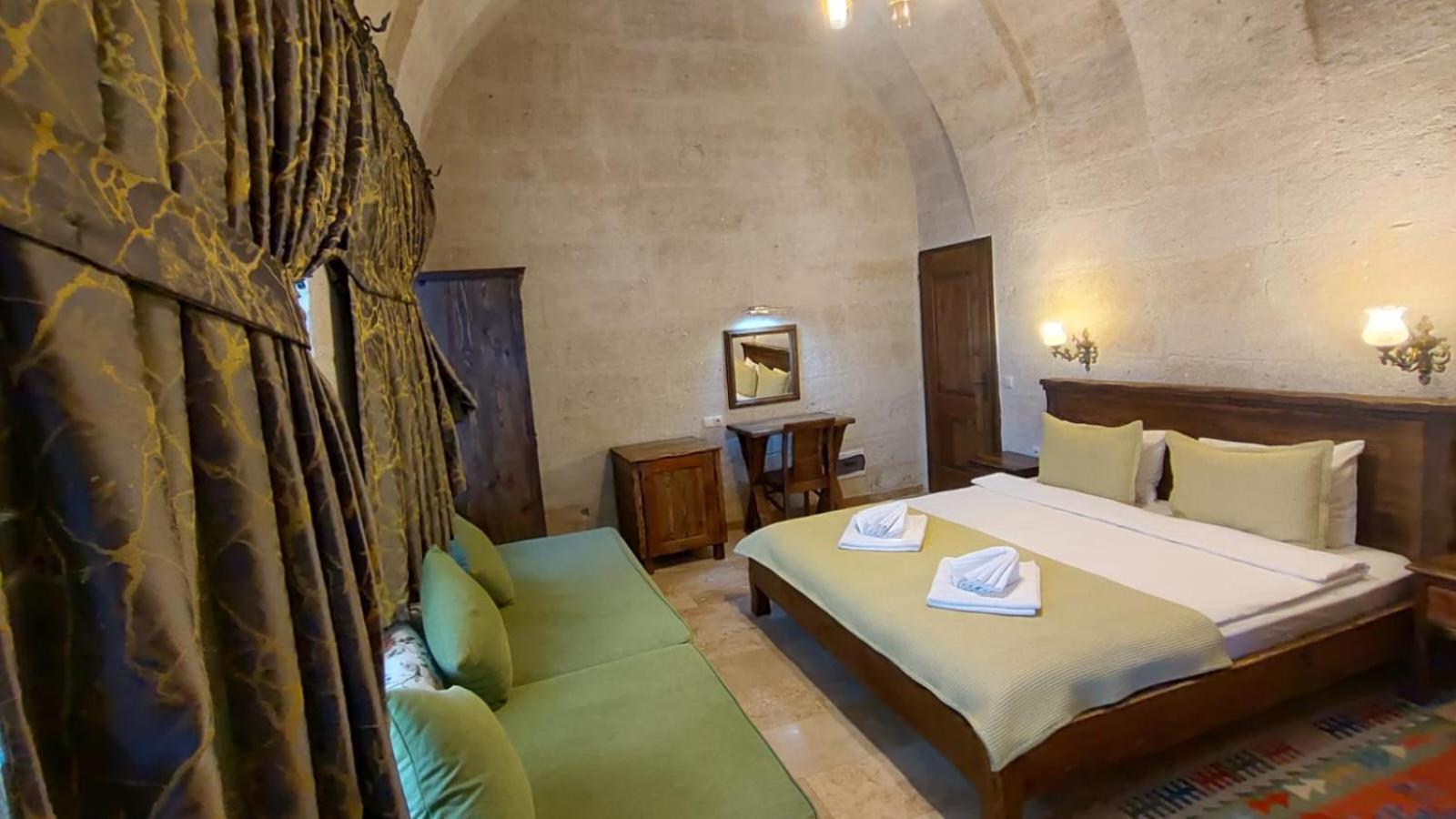Armesos Cave Hotel Ürgüp Ngoại thất bức ảnh
