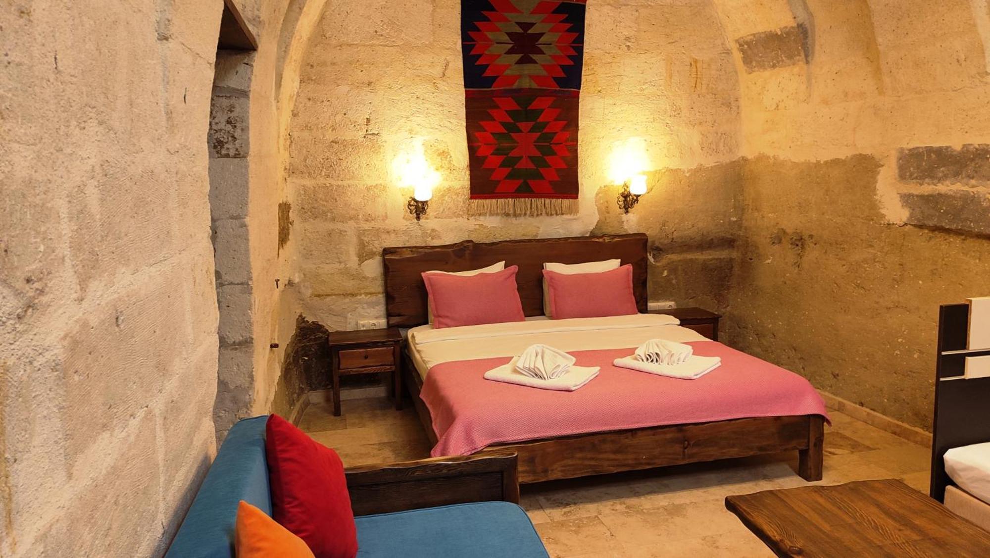 Armesos Cave Hotel Ürgüp Ngoại thất bức ảnh
